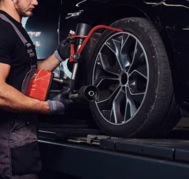 Affordable Alloy Wheel Refurbishment with Premium___